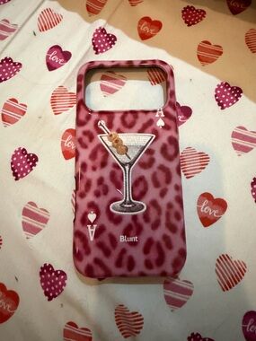 Pink Leopard Martini iPhone 17 pro max case